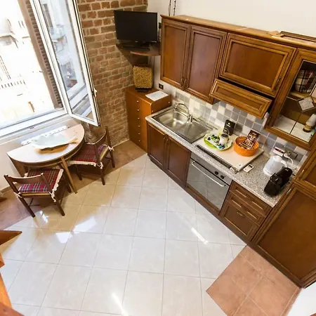 Grazioso Monolocale Stile Vecchia Apartment